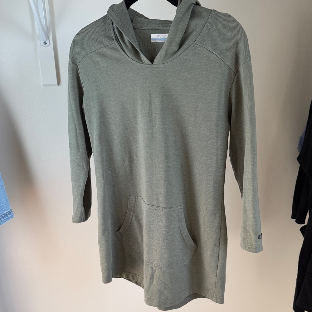 Women’s Columbia 3/4 sleeve Hoodie